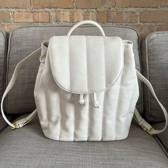 Fawn Design Quilted Cinch Backpack- off white - Picture 2 of 10
